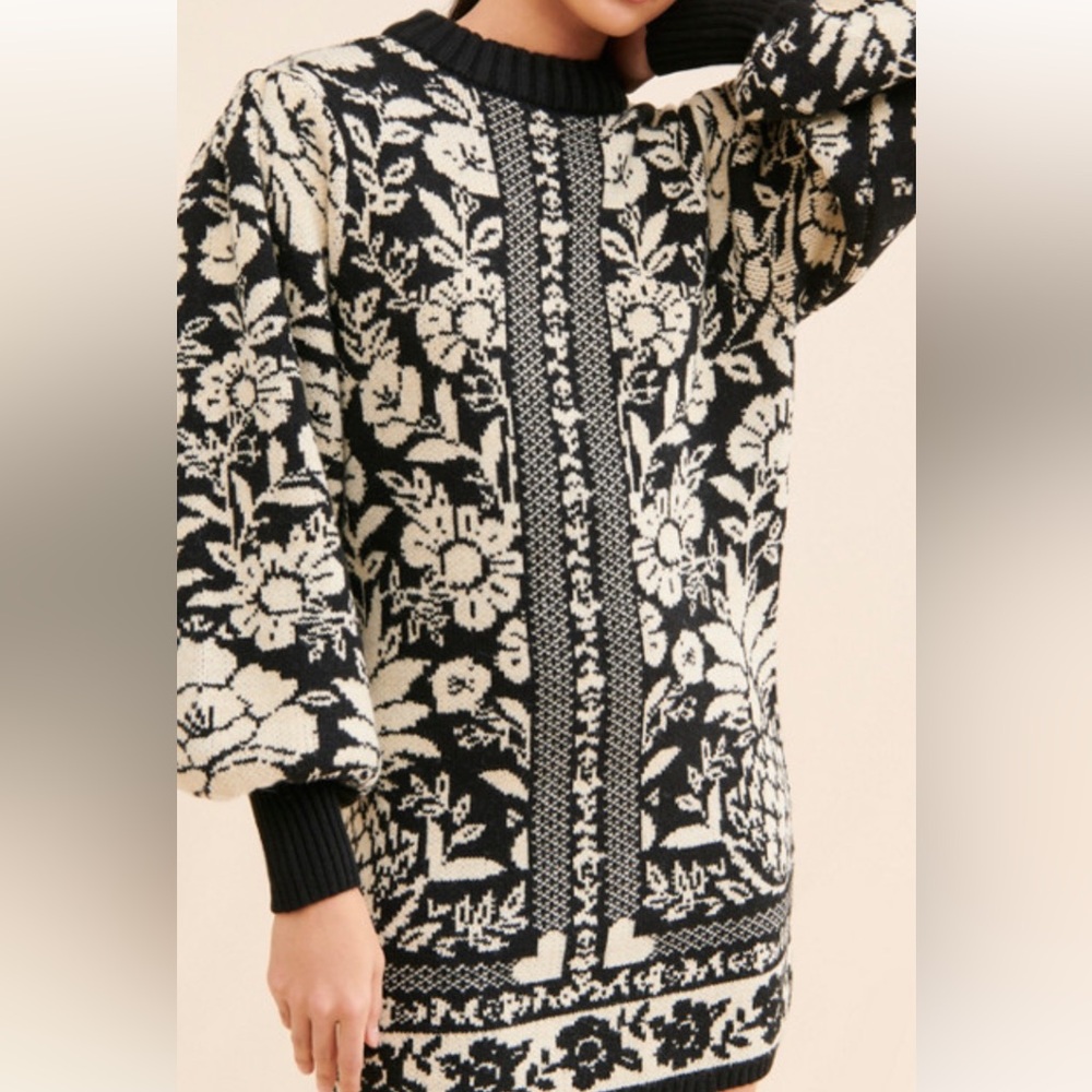 Farm Rio like new sweater dress. Worn once. super comfy and warm.